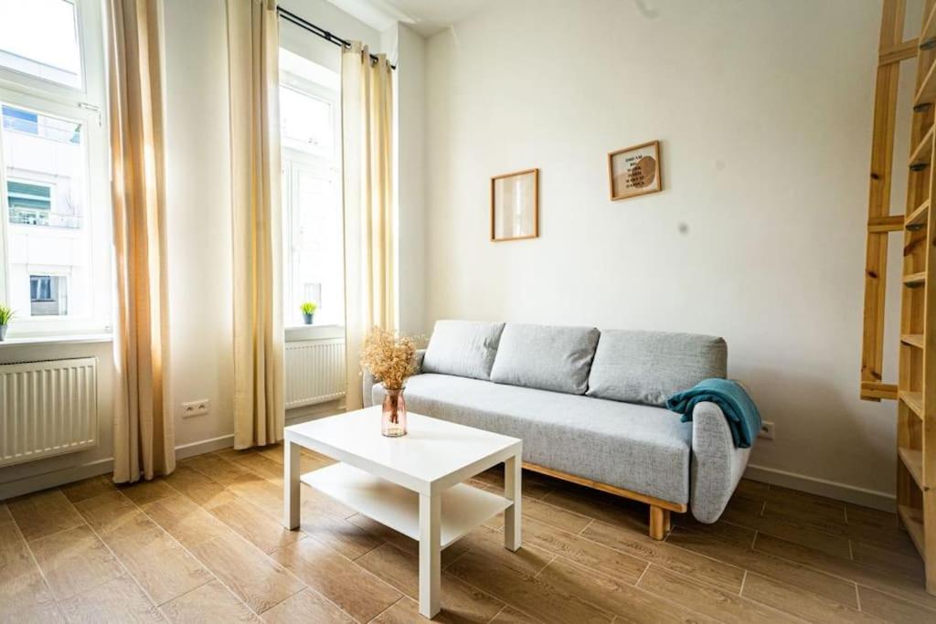 Stylish Apartment In 바르샤바 외부 사진